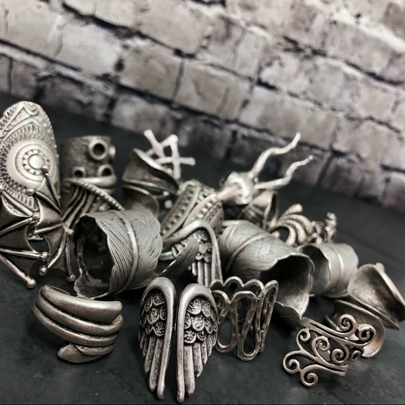 NEW Ethnic Metal Strip Wrap Silver-tone Ring - Picture 4 of 4